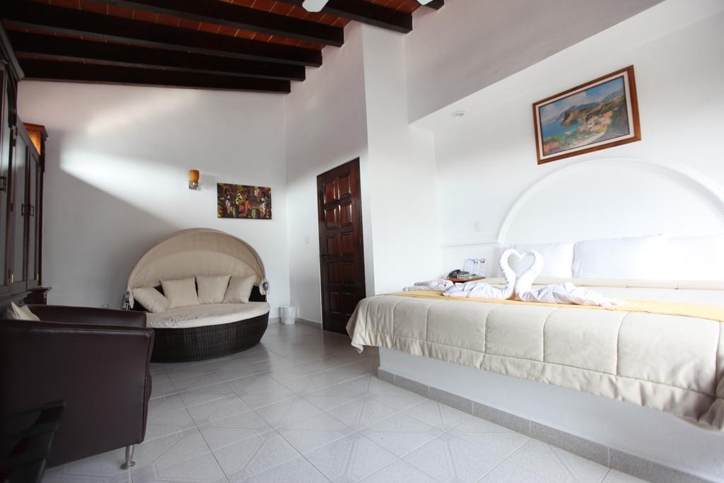 La Capilla Hotel Boutique Valle de Bravo Room photo