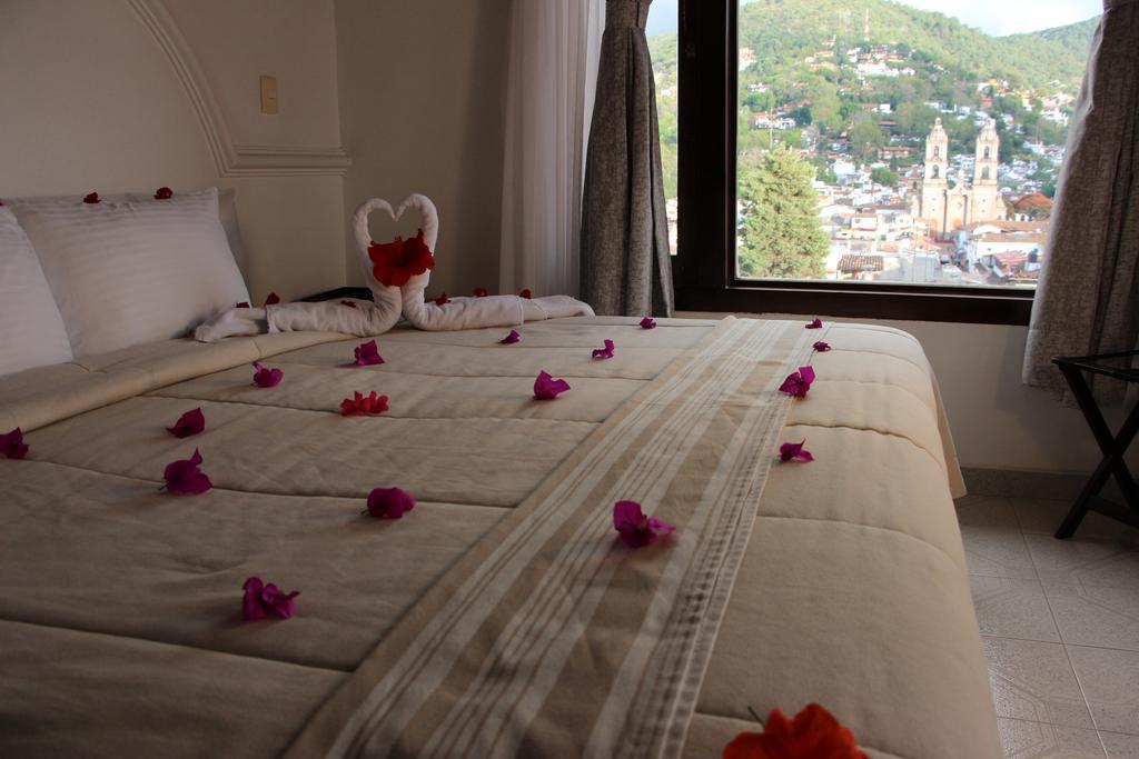 La Capilla Hotel Boutique Valle de Bravo Exterior photo